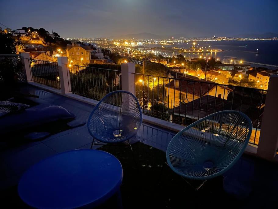 Superbe Terrasse Avec Vue Panoramique Sur La Mer Marsella Exterior foto